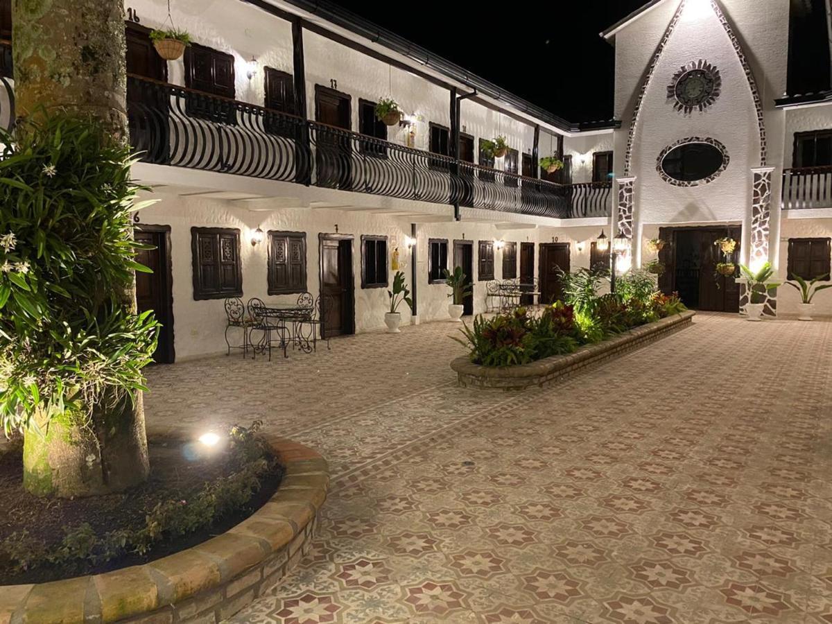 Casa Hotel Las Orquideas シルカシア エクステリア 写真