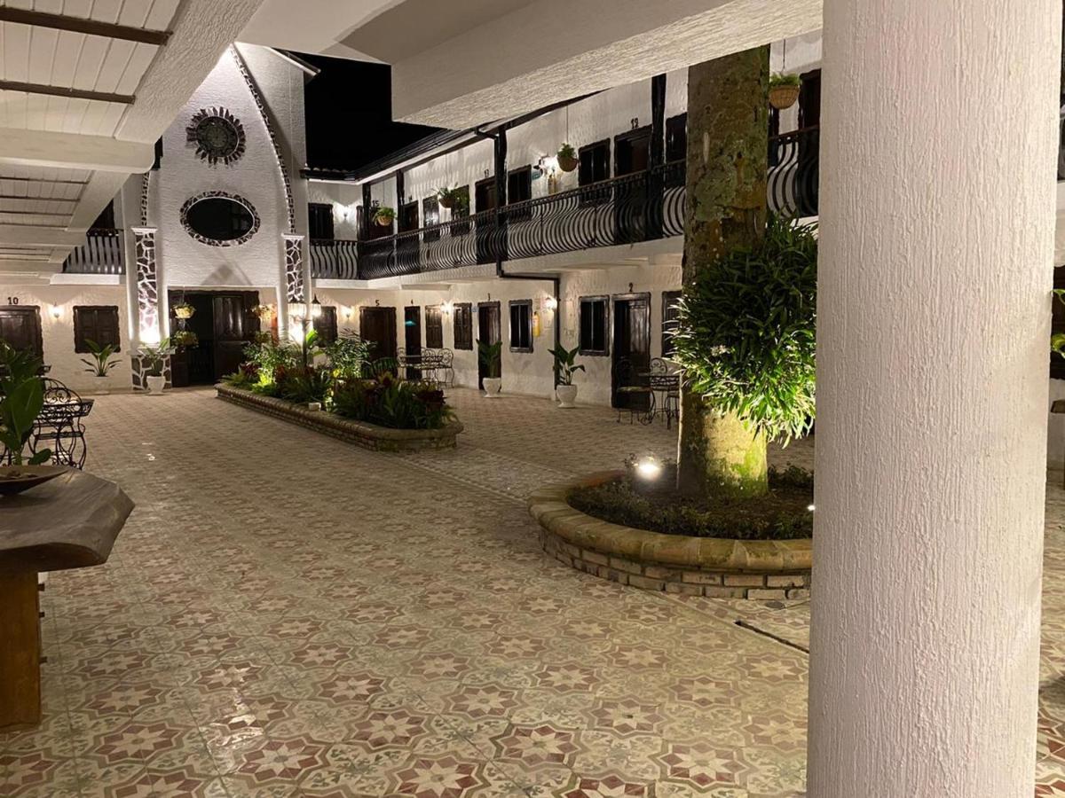 Casa Hotel Las Orquideas シルカシア エクステリア 写真