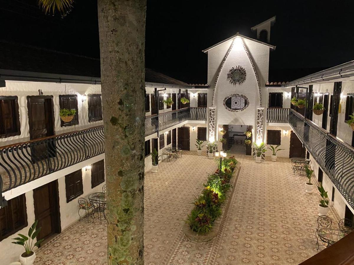 Casa Hotel Las Orquideas シルカシア エクステリア 写真